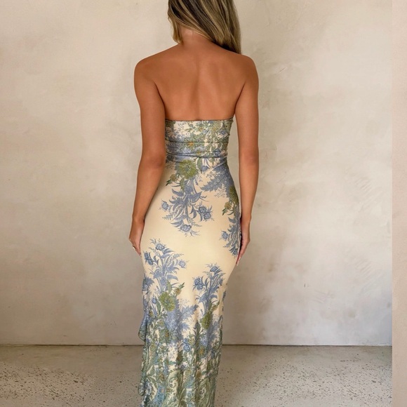 Tiger Mist Strapless Floral Dress in Cream and Green - Picture 3 of 4